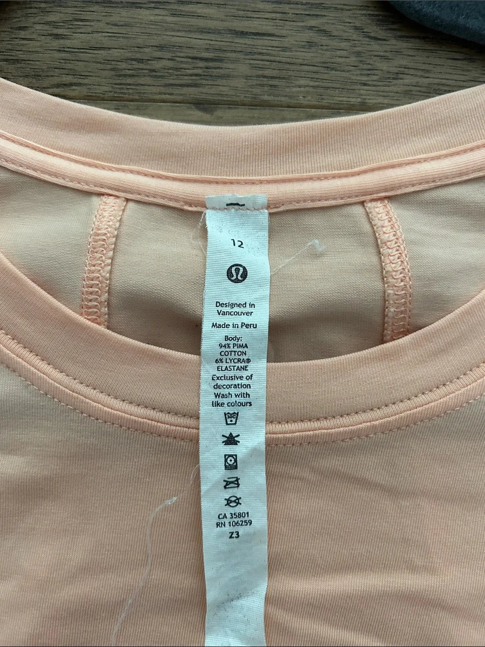 lululemon athletica Boxy Crop Tee in Light Peach
